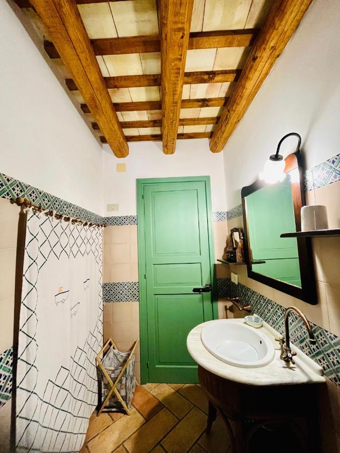 Cortile Padre Vincenzo Apartamento Érice Exterior foto